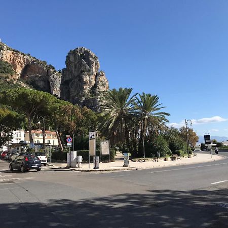 تيراتشينا B E B Riviera Di Levante المظهر الخارجي الصورة