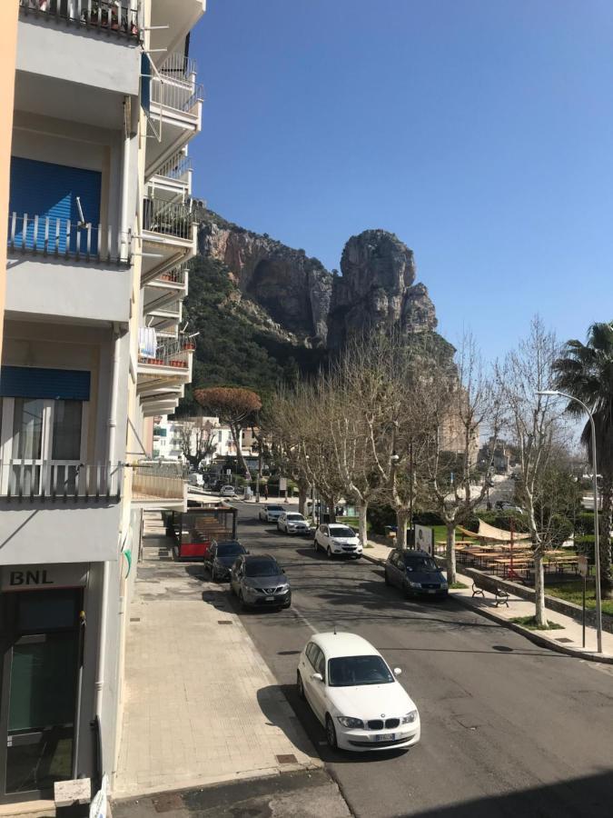 تيراتشينا B E B Riviera Di Levante المظهر الخارجي الصورة